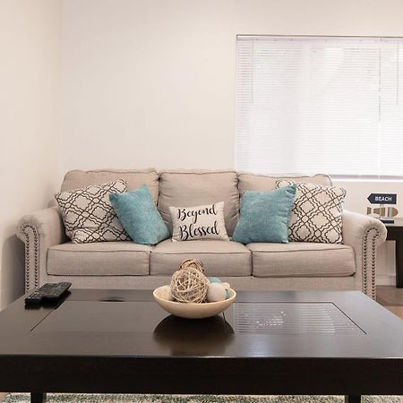 Апартаменты Cozy And Beachy! Лонг Бич Экстерьер фото